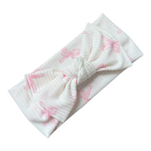 Load image into Gallery viewer, Pink And White Bow Print Headband