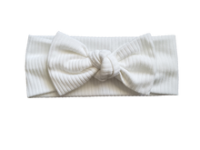 Load image into Gallery viewer, Ribbed Knot Bow Headband In White